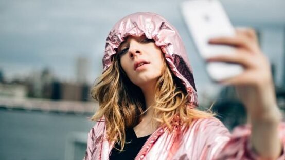 Julia Fodor: Die einflussreiche YouTuberin aus Österreich