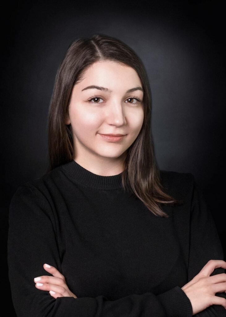 Karin Teigl: Beliebte österreichische YouTuberin und Influencerin mit vielen Followern