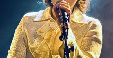 Leila Gharani: Erfolgreiche YouTuberin aus Österreich Leila Gharani: Erfolgreiche YouTuberin aus Österreich